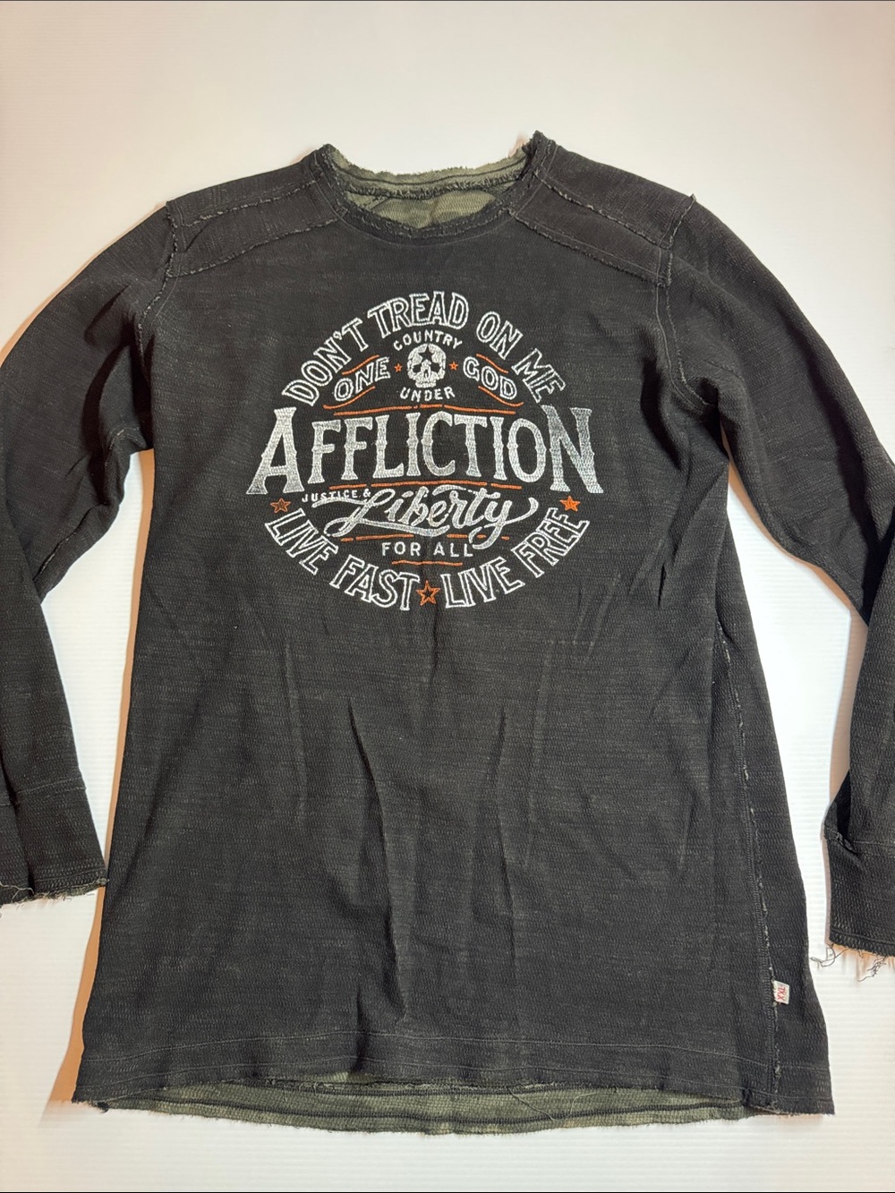 Reversible men’s long sleeve by Affliction xxl